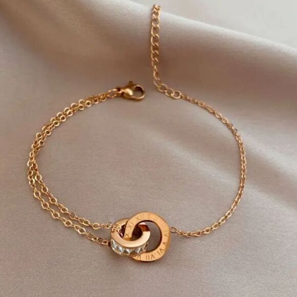 Gold Plated Cubic Zirconia Roman Numeral Round Pendant Necklace Earr… - Picture 5 of 7